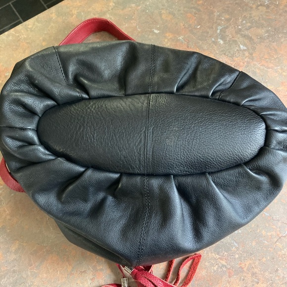 Genuine Leather Purse - Picture 7 of 7